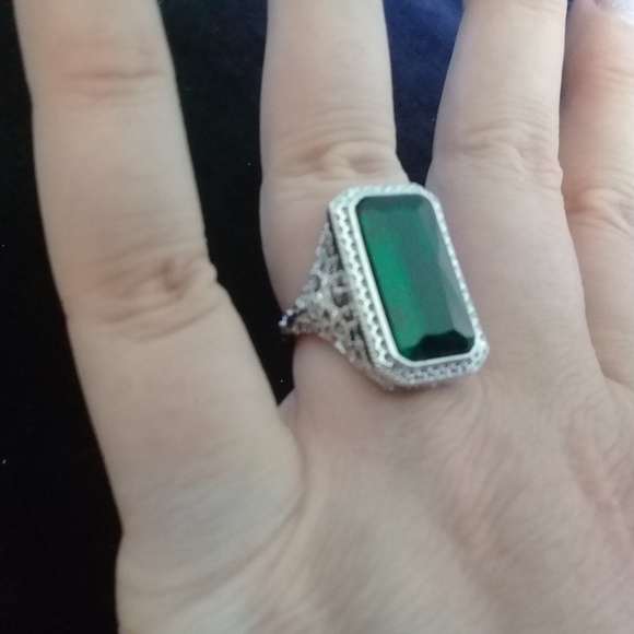 Emerald and 925 sterling silver wire ring size 7 - Picture 2 of 3